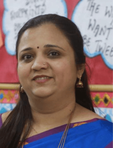  Dr. Chandni Agarwal